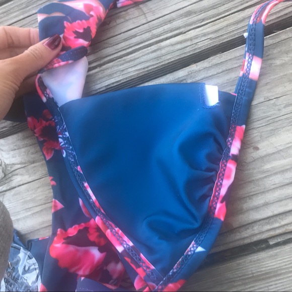 RESTOCKED ♡ Summertime Ruffle Bikini Set - Picture 4 of 7